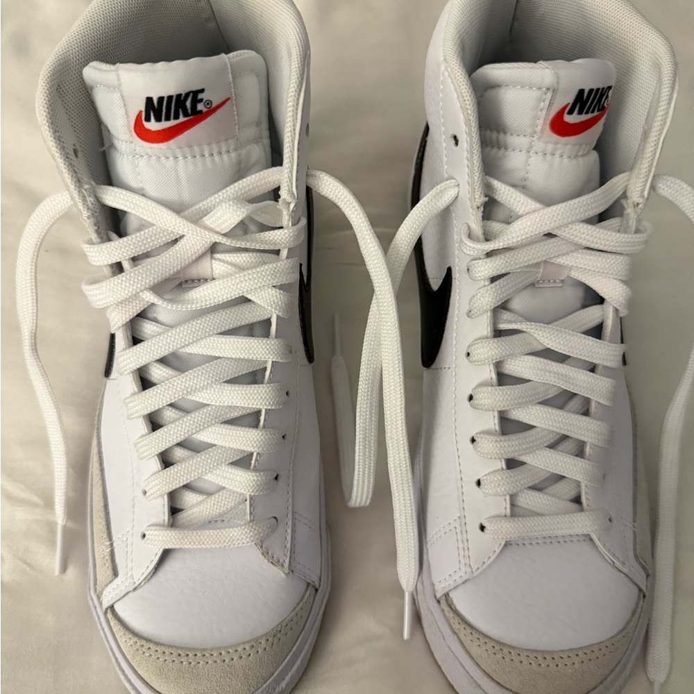 Nike Blazer Mid ‘77 Shoes